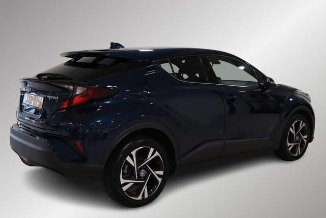Toyota C-HR 1.8 Hybrid Style, Limited, NAVI, BSM, Apple Carplay / Android Auto, Keyless, Camera!