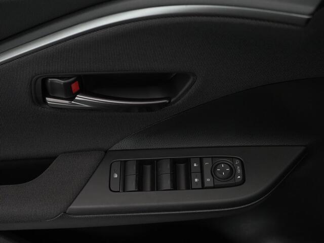 Toyota C-HR 2.0 Plug-in Hybrid 220 Dynamic | Apple carplay & Android auto | Stuurwiel verwarming | Oplaad mogelijkheid |