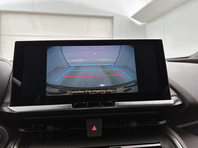 Toyota C-HR 1.8 Hybrid 140 First Edition | Stoel + Stuur + Voorruitverwarming | Blindspot | Groot Scherm | LED |