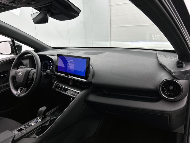 Toyota C-HR 1.8 Hybrid 140 First Edition | Stoel + Stuur + Voorruitverwarming | Blindspot | Groot Scherm | LED |