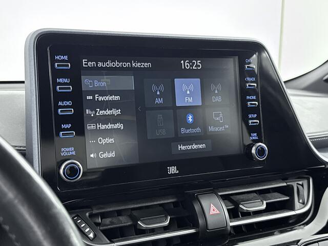 Toyota C-HR 2.0 184 PK Hybrid First Edition Bi-Tone | Navigatie | JBL-Audio |