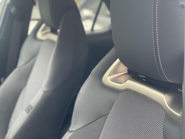 Toyota C-HR 2.0 Plug-in Hybrid 220 Executive Next Gen Pack