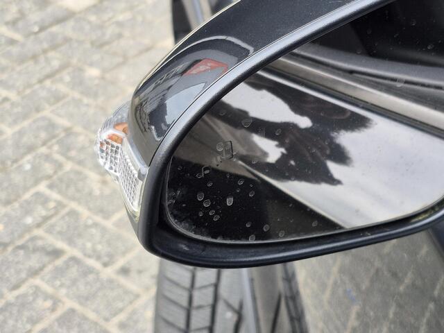 Toyota C-HR 1.8 Hybrid Dynamic | Winter/Zomer wielenset 18" |