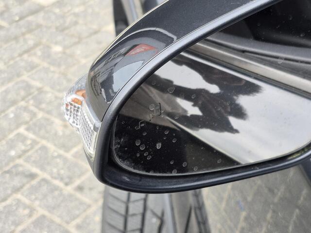 Toyota C-HR 1.8 Hybrid Dynamic | Winter/Zomer wielenset 18" |