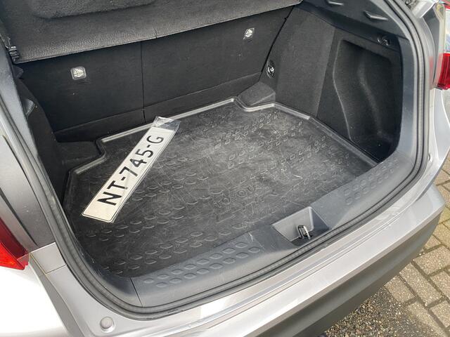 Toyota C-HR 1.8 Hybrid Dynamic