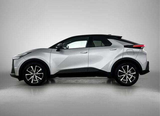Toyota C-HR 1.8 Hybrid 140 First Edition | Stoel + Stuur + Voorruitverwarming | Blindspot | Groot Scherm | LED |