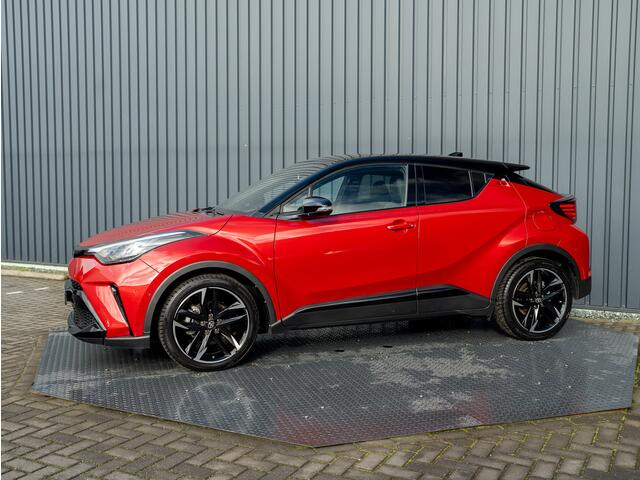 Toyota C-HR 1.8 Hybrid GR-Sport | Bi-Tone | Trekhaak | Dodehoek sensoren | Stoel & Stuur verw. | 19'' | Prijs Rijklaar!!
