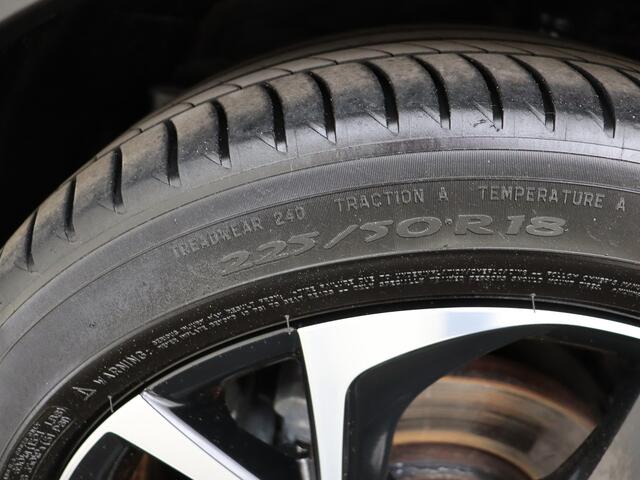 Toyota C-HR 1.8 Hybrid Style Ultimate | Stoelverwarming | Lederenbekleding |