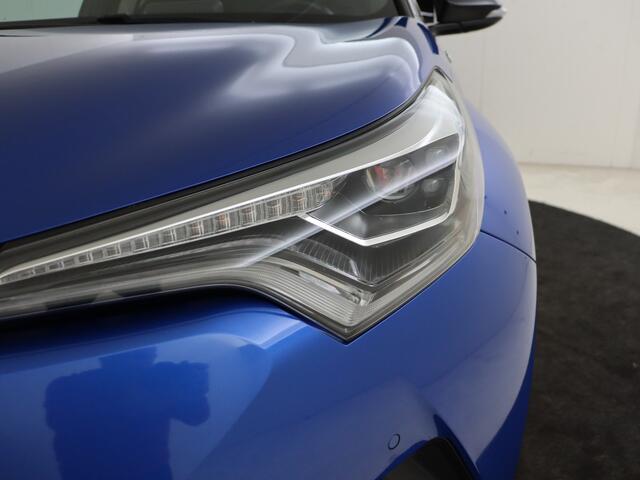 Toyota C-HR 1.8 Hybrid Style Ultimate | Stoelverwarming | Lederenbekleding |