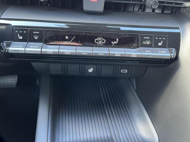 Toyota C-HR 2.0 Plug-in Hybrid 220 Dynamic | Nu met EXTRA INRUILVOORDEEL VAN ¤ 2.000,-