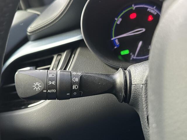 Toyota C-HR 1.8 Hybrid Style Luxury NL auto, Bomvol opties, zeer luxe, slechts 23201 km!