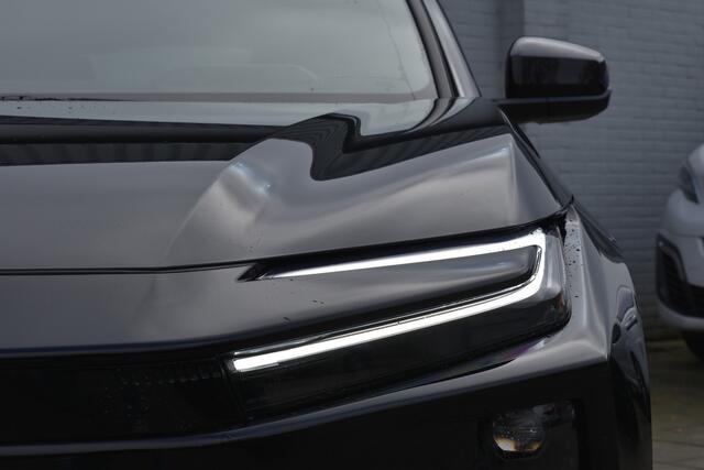 Toyota C-HR First Edition 77 kWh Automaat 225pk | Achterklep elektrisch | Stoel&Stuur verwarming | Privacy Glass | Demonstratieauto, wordt mee gereden