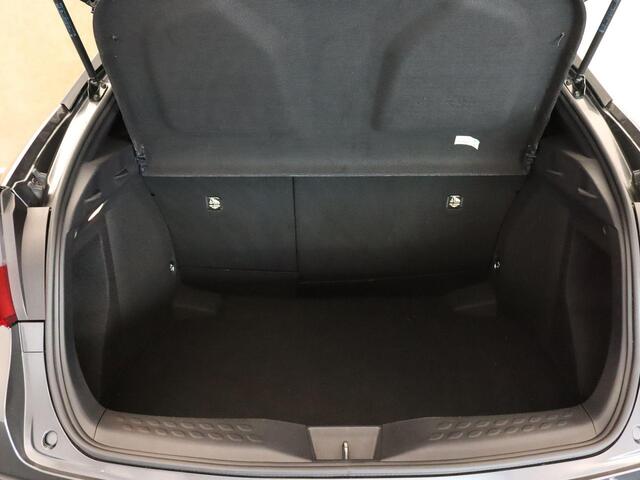 Toyota C-HR 1.2 Executive - ORIGINEEL NEDERLANDSE AUTO - NAVIGATIE - ADAPTIEVE CRUISE CONTROL - STOELVERWARMING VOORZIJDE - CLIMATE CONTROL - EXTRA GETINT GLAS - PARKEERSENSOREN VOOR + ACHTER - ELEKTRISCHE RAMEN/SPIEGELS - KEYLESS ENTRY