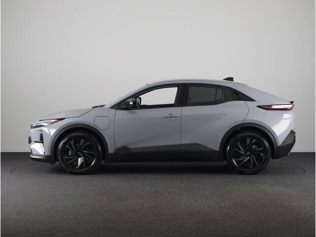 Toyota C-HR First Edition 77 kWh *NIEUW*