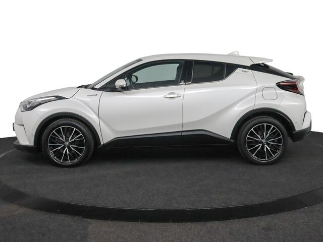 Toyota C-HR 1.8 Hybrid Style | Parkeersensoren | Stoel/Stuurverwarming | Blindsport-Monitor |