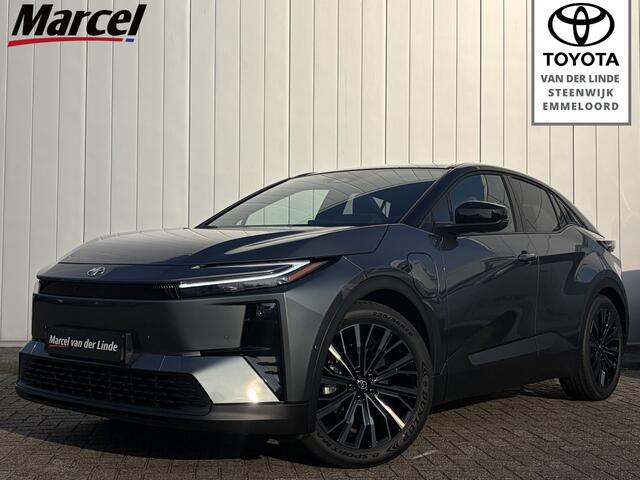 Toyota C-HR Executive AWD 77 kWh Nieuw NL Auto Panorama Bi-Tone 360 Camera Stoel Stuur Verwamd