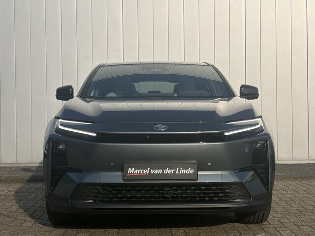 Toyota C-HR Executive AWD 77 kWh Nieuw NL Auto Panorama Bi-Tone 360 Camera Stoel Stuur Verwamd