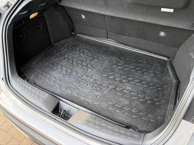 Toyota C-HR 2.0 Hybrid Business Plus KEYLESS/CAMERA/DODEHOEK/AFN.TREKHAAK/WINTERPACK