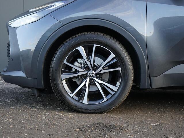 Toyota C-HR 1.8 Hybrid 140 Team D Dealeronderh. / 1ste eig. / Techniekpakket / Stoelverwarming / Stuurverwarming / LED verlichting / Smartphone Integratie