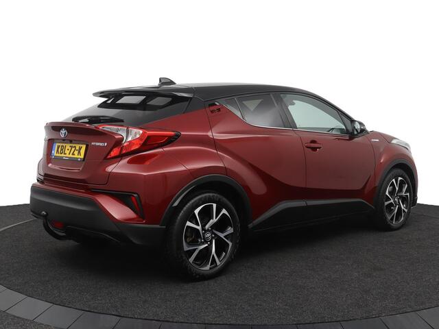 Toyota C-HR 1.8 Hybrid Bi-Tone | Stoelverwarming | Trekhaak | Navigatie | Keyless | Parkeersensoren |