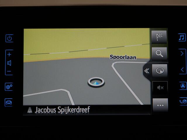 Toyota C-HR 1.8 Hybrid Dynamic | Navigatie | Adaptive Cruise Control |