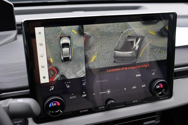 Toyota C-HR Executive AWD 77 kWh, Pano, JBL, 360 Camera, Apple Carplay / Android Auto.