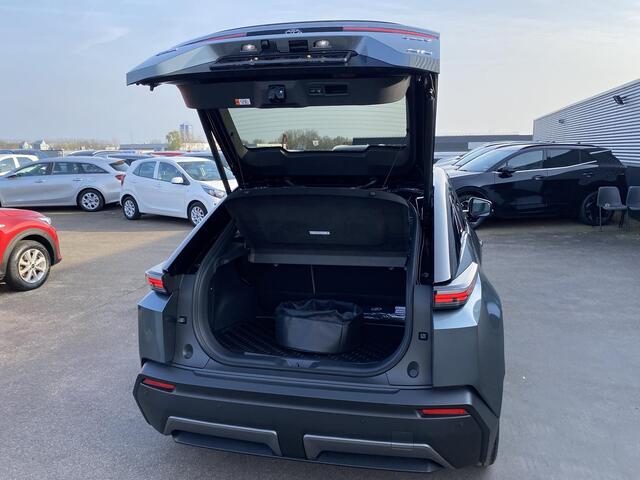 Toyota C-HR Executive AWD 77 kWh ACTIE! SNEL RIJDEN! Nu ¤2.000,- voordeel! Nu extra scherp geprijsd! 0344-611400