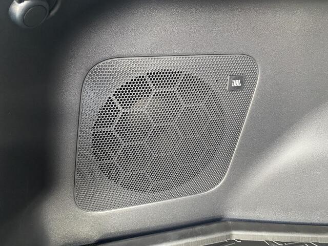 Toyota C-HR Executive AWD 77 kWh ACTIE! SNEL RIJDEN! Nu ¤2.000,- voordeel! Nu extra scherp geprijsd! 0344-611400