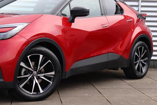 Toyota C-HR 1.8 Hybrid 140 First Edition, Limited Bi-Tone Stoel- Stuurverwarming, Apple Carplay/Android auto, Elektrische Achterklep!