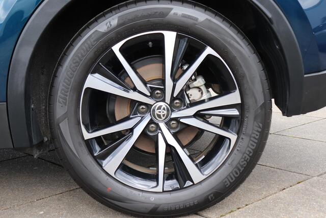 Toyota C-HR 1.8 Hybrid 140 First Edition, Limited, Bi-Tone Stoel- Stuurverwarming, Apple Carplay, Android Auto, Elek Achterklep!