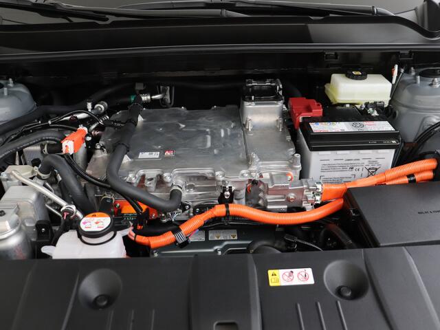 Toyota C-HR First Edition 77 kWh * Nieuw direct leverbaar *