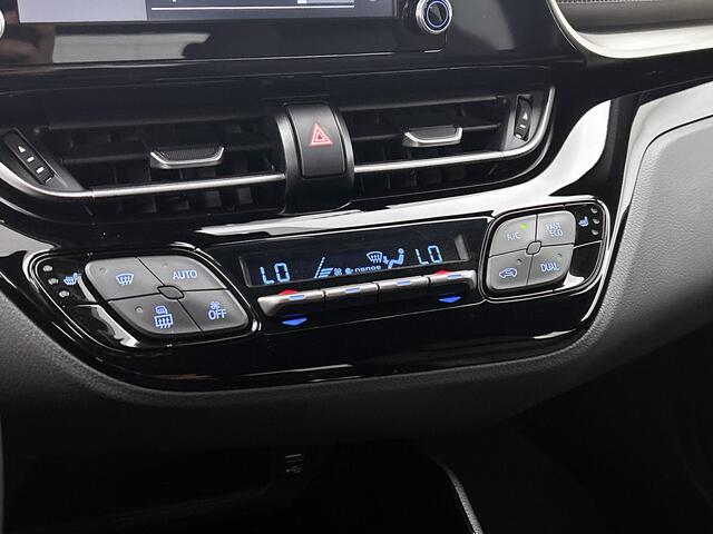 Toyota C-HR 1.8 Hybrid Executive | Blind Spot | Apple CarPlay/ Android Auto | Parkeersensoren V+A | LED verlichting v+a | Leder stoffe bekleding | Lendesteun