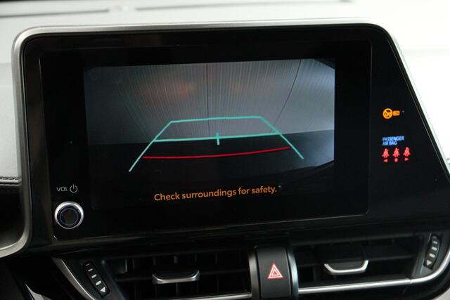 Toyota C-HR 1.8 Hybrid Dynamic Limited, Carplay & Android auto , BSM, Stoelverwarming.