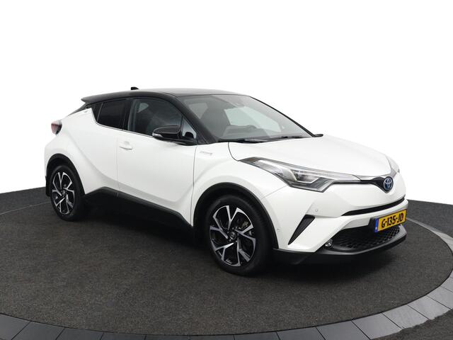 Toyota C-HR 1.8 Hybrid Style Ultimate | Afneembare Trekhaak | Stoel en Stuurverwarming | JBL | Navigatie | Parkeersensoren Rondom |