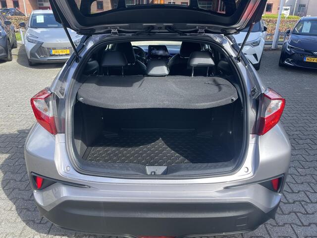 Toyota C-HR 1.8 Hybrid Adventure All seasonbanden