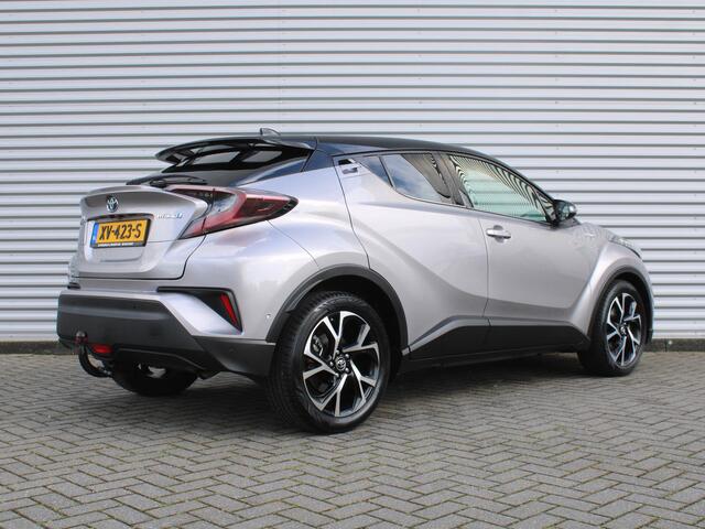Toyota C-HR 1.8 Hybrid Style | Trekhaak | Stuur-/stoelverwarming | Leer | LED | Cruise adapt. | Camera | Dodehoek detectie | 18" LM | JBL audio | Clima | Navi |