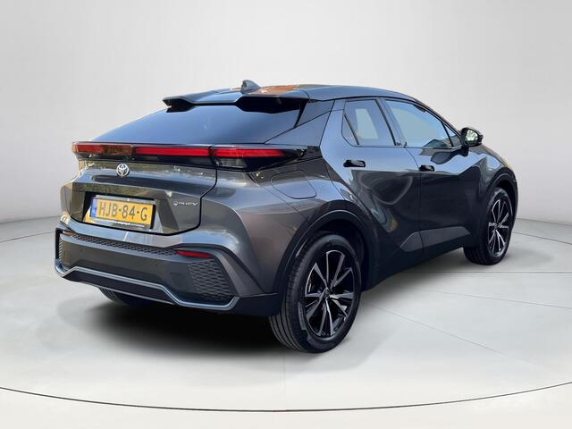 Toyota C-HR 2.0 Plug-in Hybrid 220 Dynamic | Stoel- + stuurverwarming | Carplay | Dode hoek waarschuwing |