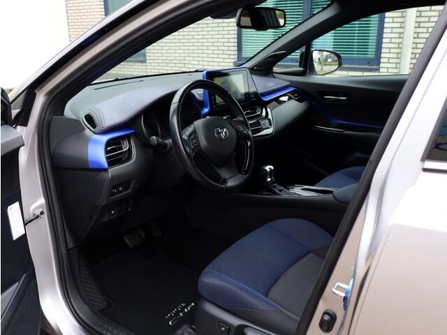 Toyota C-HR 1.8 Hybrid Bi-Tone | JBL Audio | Stoelverwarming | Navigatie