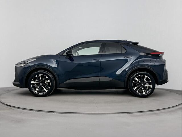 Toyota C-HR 2.0 Plug-in Hybrid 220 Dynamic | Apple Carplay & Android Auto | Parkeercamera | * | Direct leverbaar |
