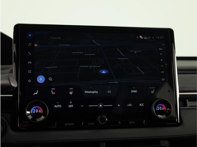 Toyota C-HR First Edition 77 kWh *NIEUW* | Uit voorraad leverbaar! | Metaallak |