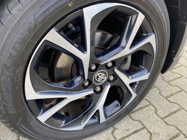 Toyota C-HR 1.8 Hybrid Dynamic Trekhaak