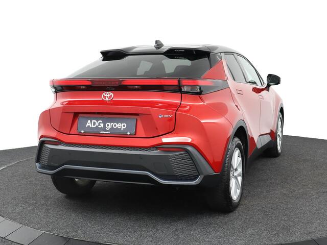 Toyota C-HR 1.8 Hybrid 140 Executive | elektrisch bedienbare achterklep | Navigatie | stuur en stoel verwarming |
