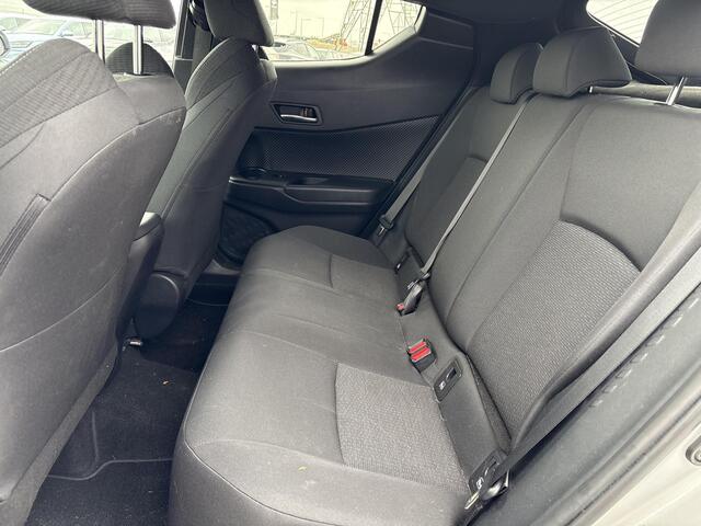 Toyota C-HR 1.2 Energy **KEYLESS/ STOELVERWARMING/ AADAPTIEF CRUISE COTROL**