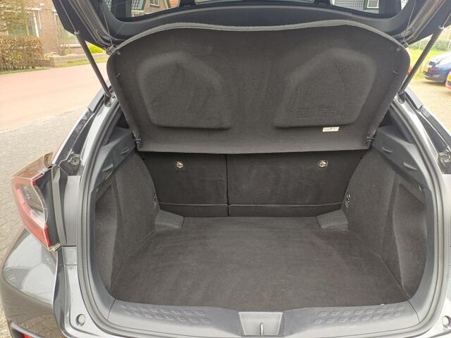 Toyota C-HR 1.8 Hybrid Premium