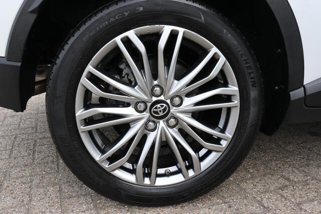 Toyota C-HR 1.8 Hybrid Executive Limited Stuurverwarming, Dode hoek