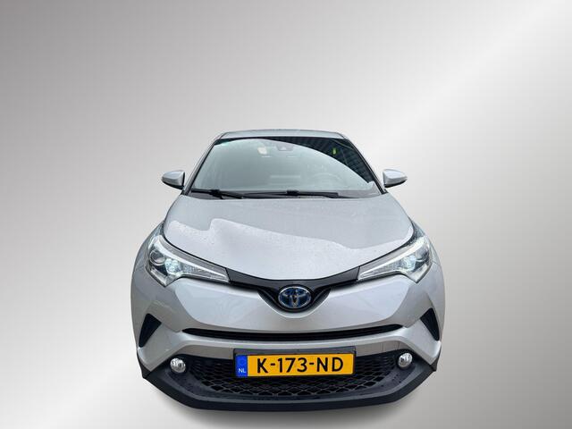 Toyota C-HR 1.8 Hybrid Active Parkeercamera, Navigatie, Parkeersensoren