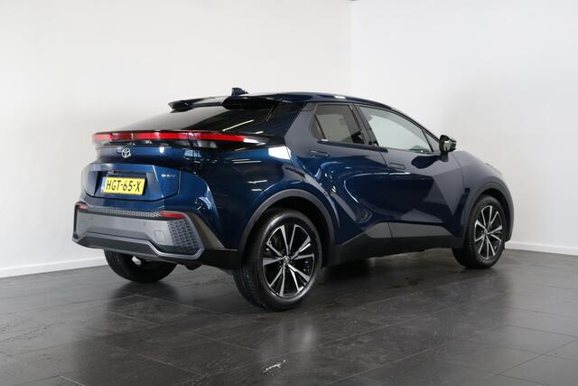Toyota C-HR 1.8 Hybrid 140 Dynamic | Apple Carplay | Achteruitrijcamera | Toyota Safety Sense |
