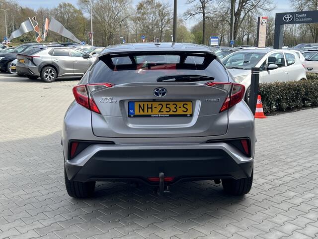 Toyota C-HR 1.8 Hybrid Executive | Trekhaak | PDC | Navi