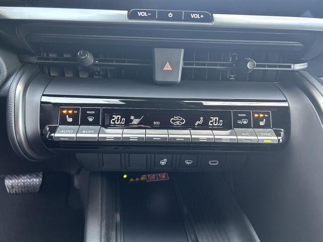 Toyota C-HR 2.0 Plug-in Hybrid 220 First Edition