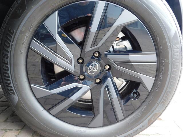 Toyota C-HR First Edition 77 kWh